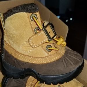 Toddler timberland size 4